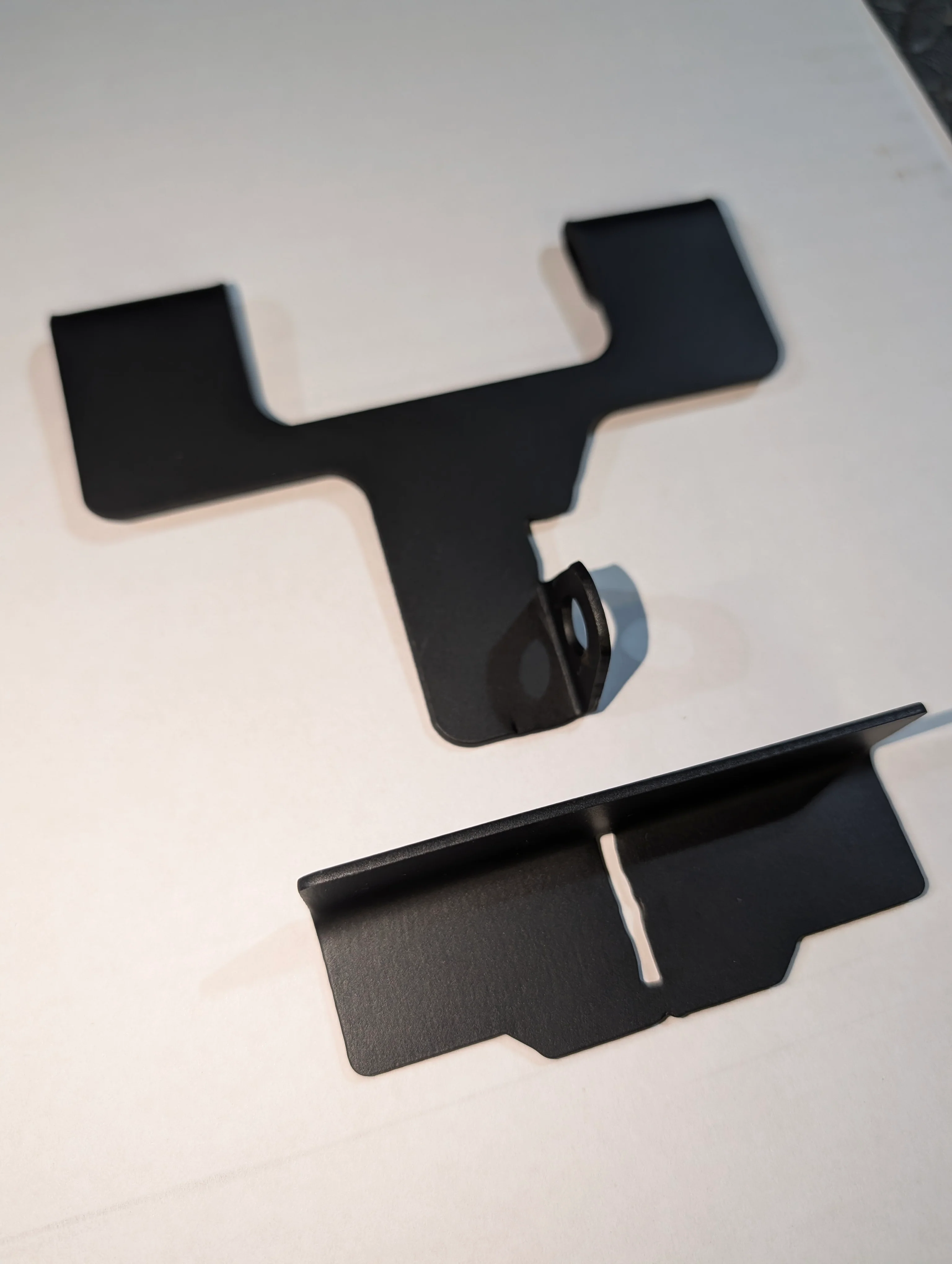 Packout Lock for swing out tailgate - Image 3