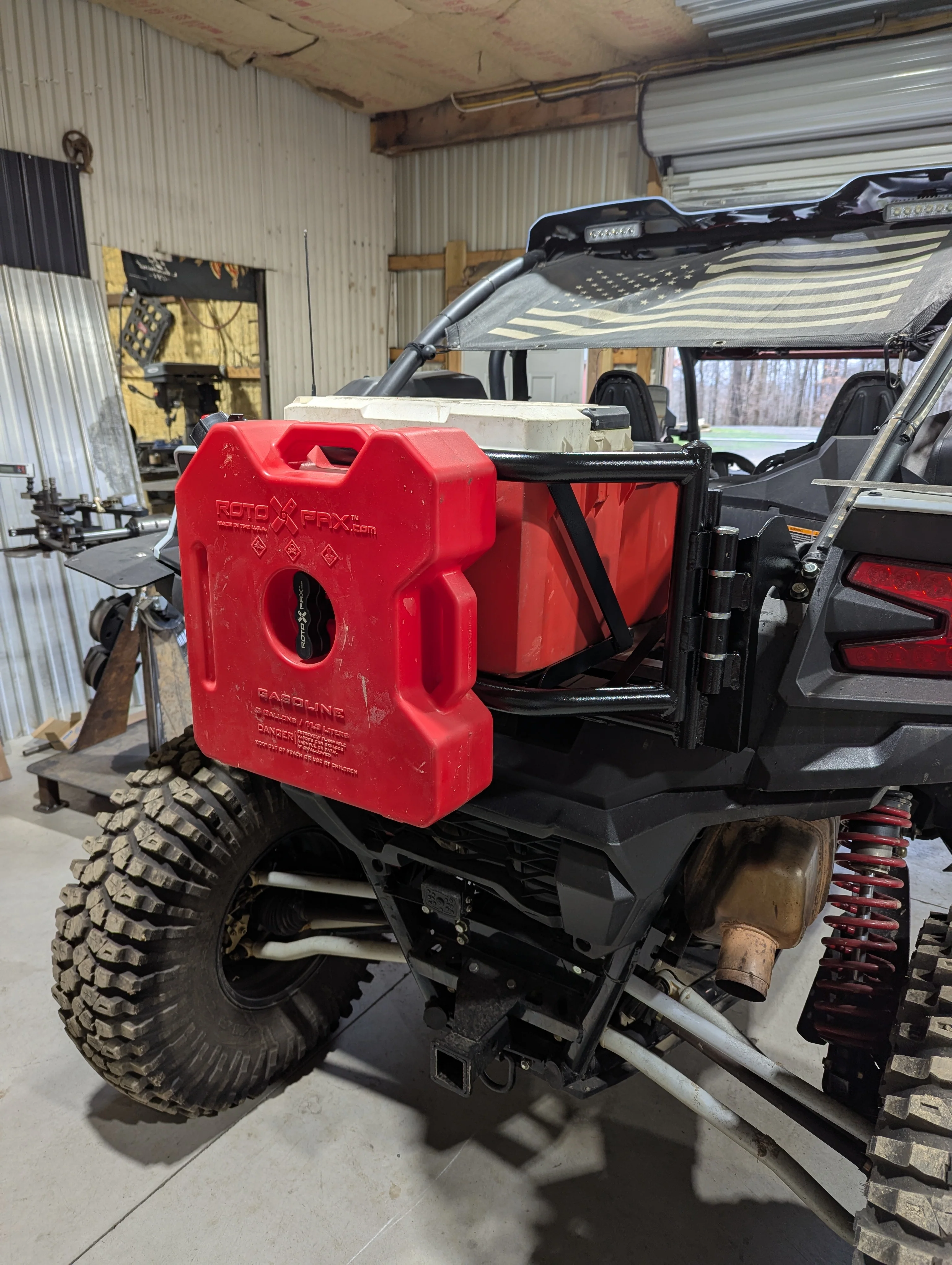 Swing out tailgate with packout Fits with or without OEM rear bumper - Image 14