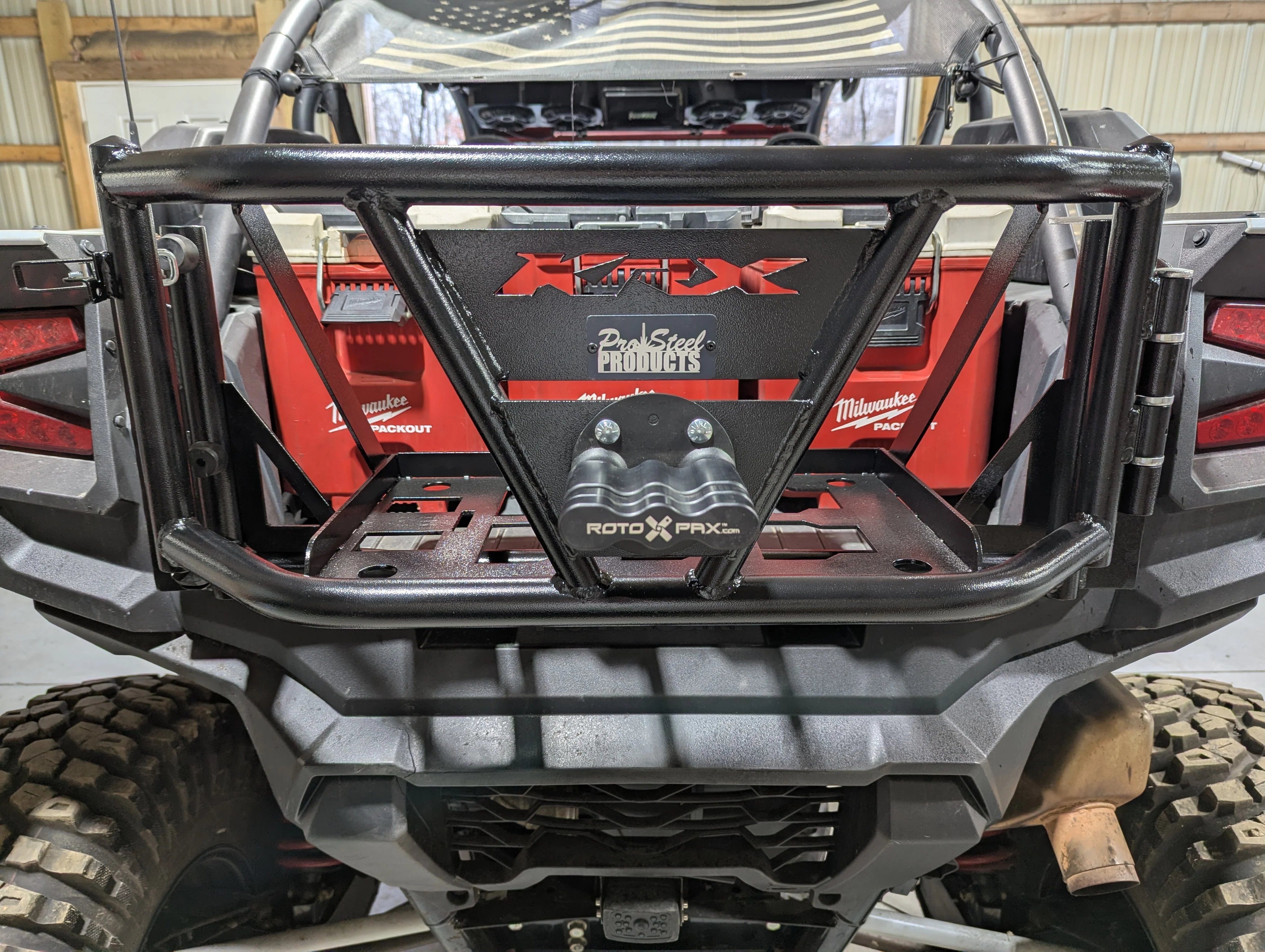 Swing out tailgate with packout Fits with or without OEM rear bumper - Image 17